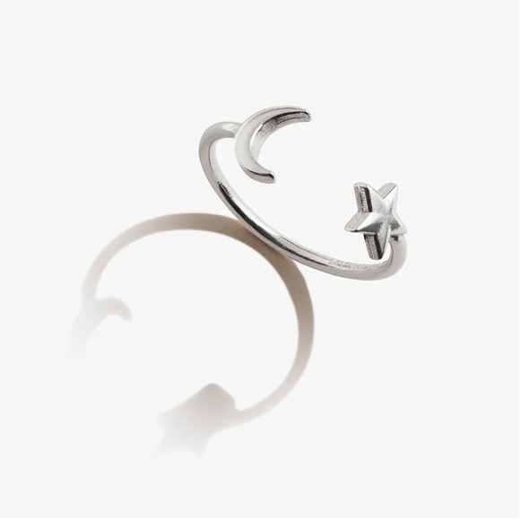 Sterling Silver Rings - Picture 4 of 7